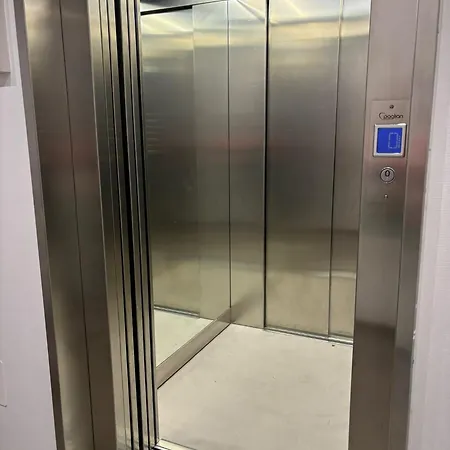 아파트 Suite15 Is To Feel At 바리